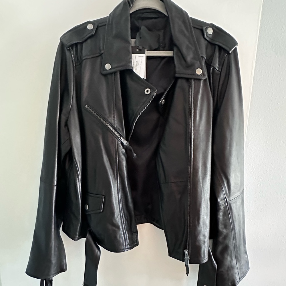 Leather Jacket - Picture 9 of 10